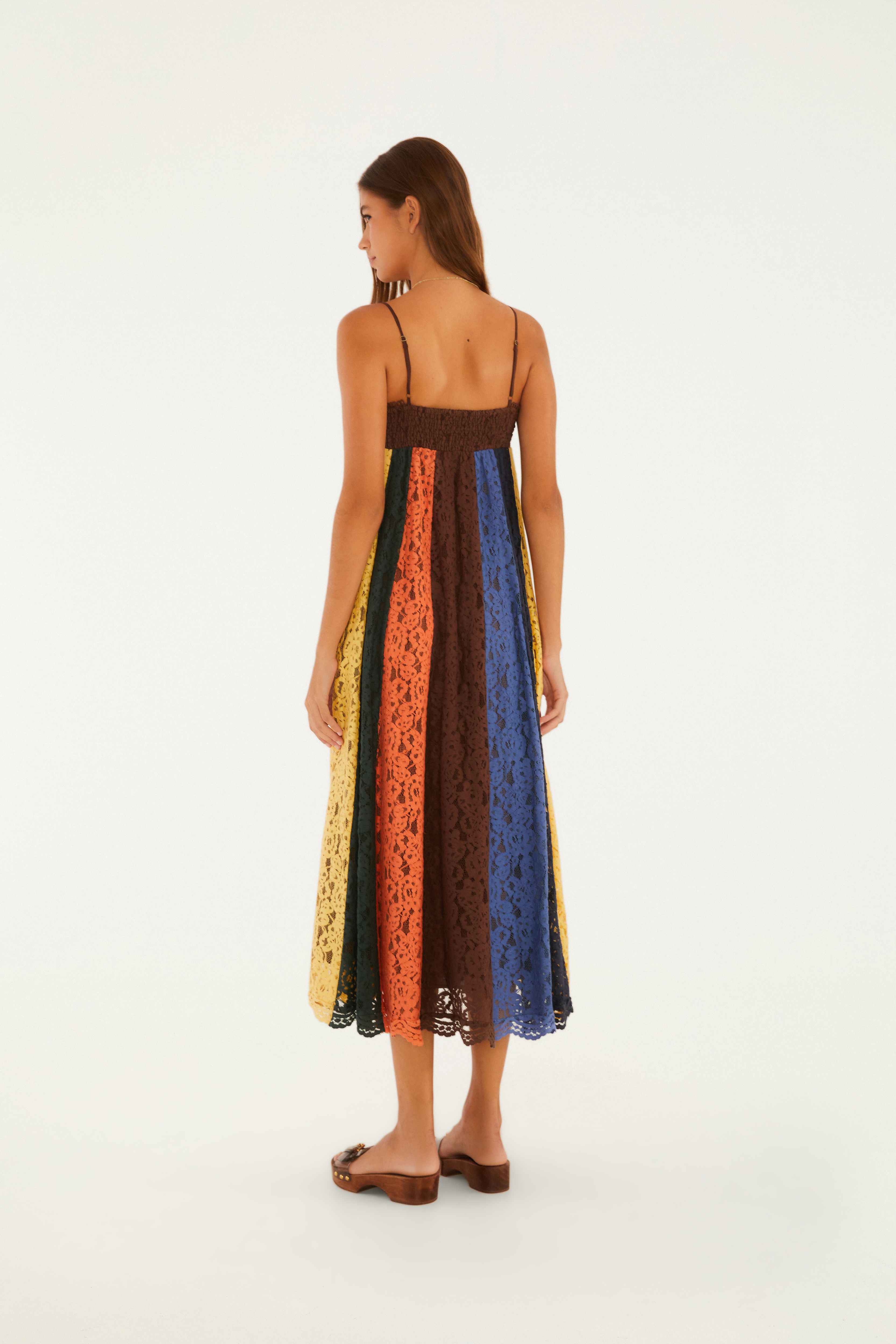 Vestido Artesanal Patch Rendas