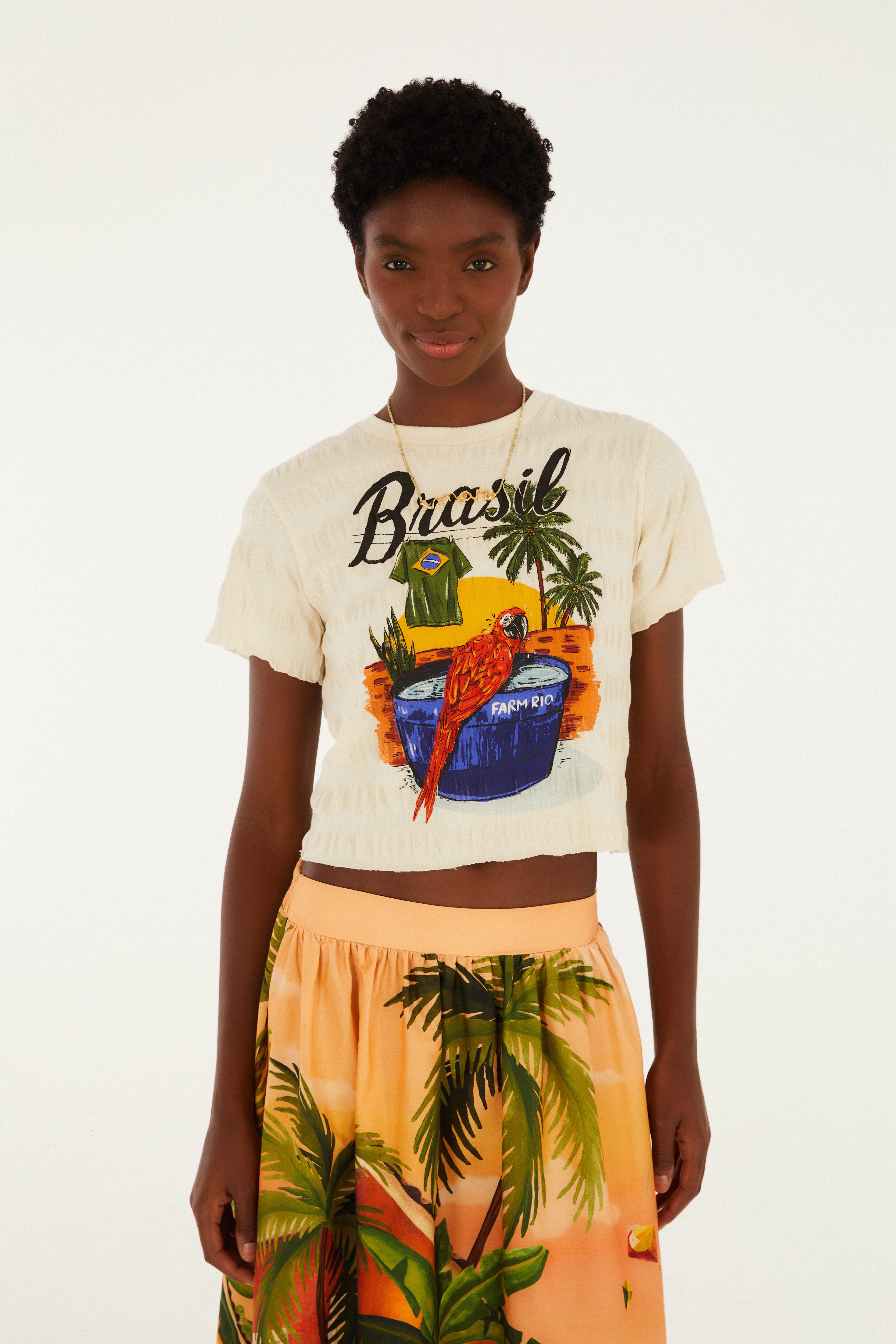 T-Shirt Malha Especial Arara Brasil