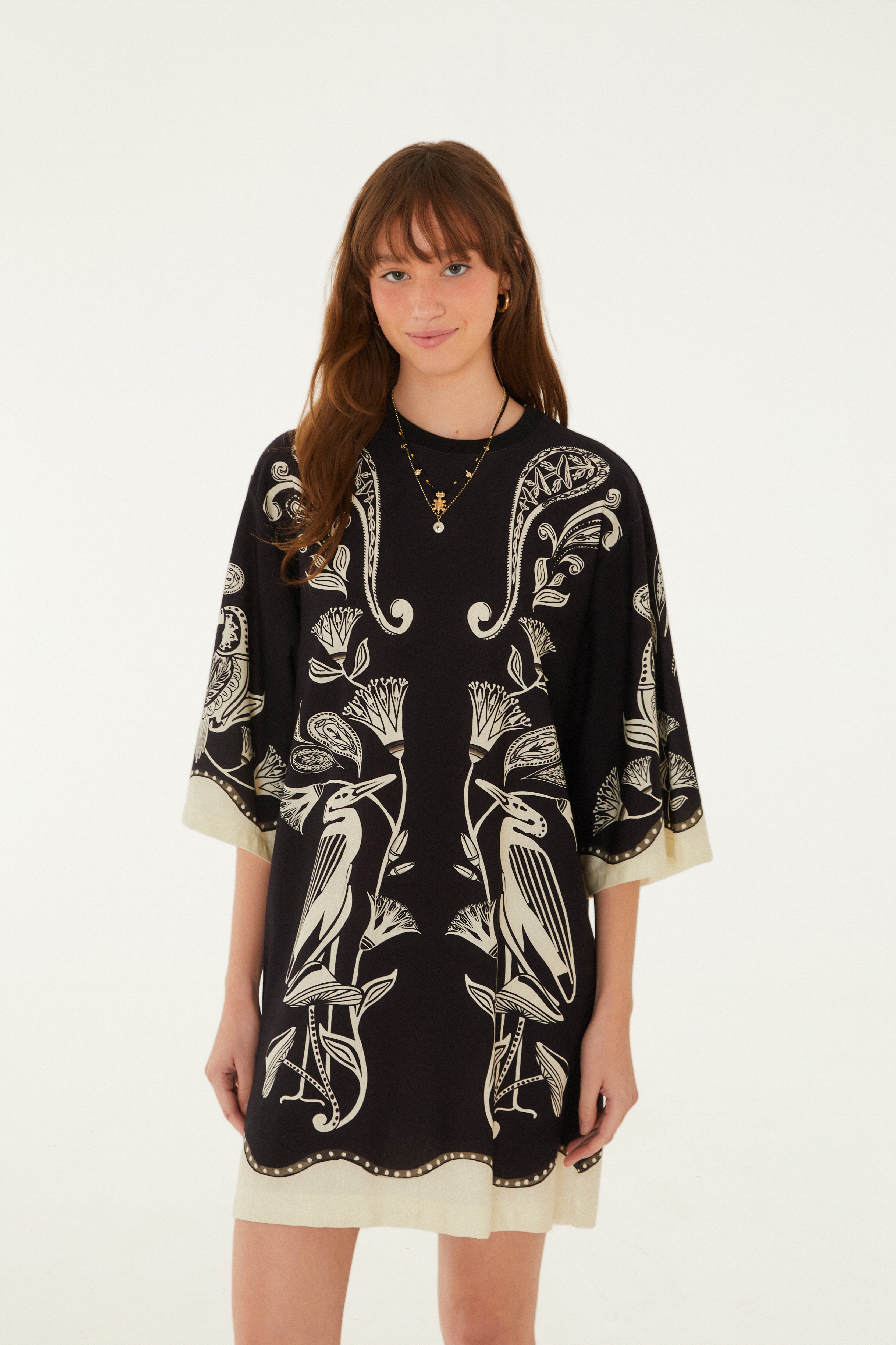 Vestido T-Shirt Big Estampado Patch Tropical