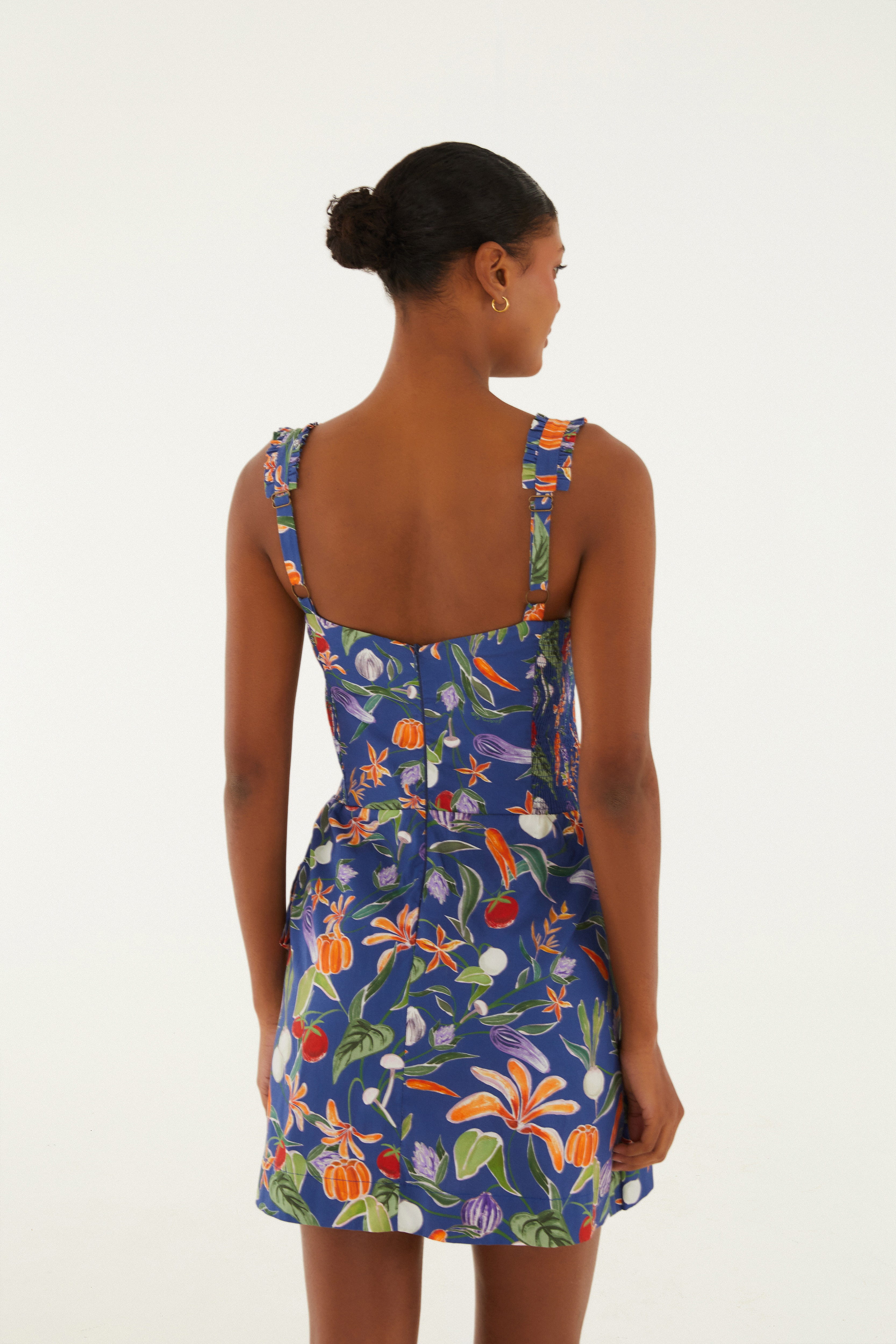 Vestido Curto Estampado Legumes