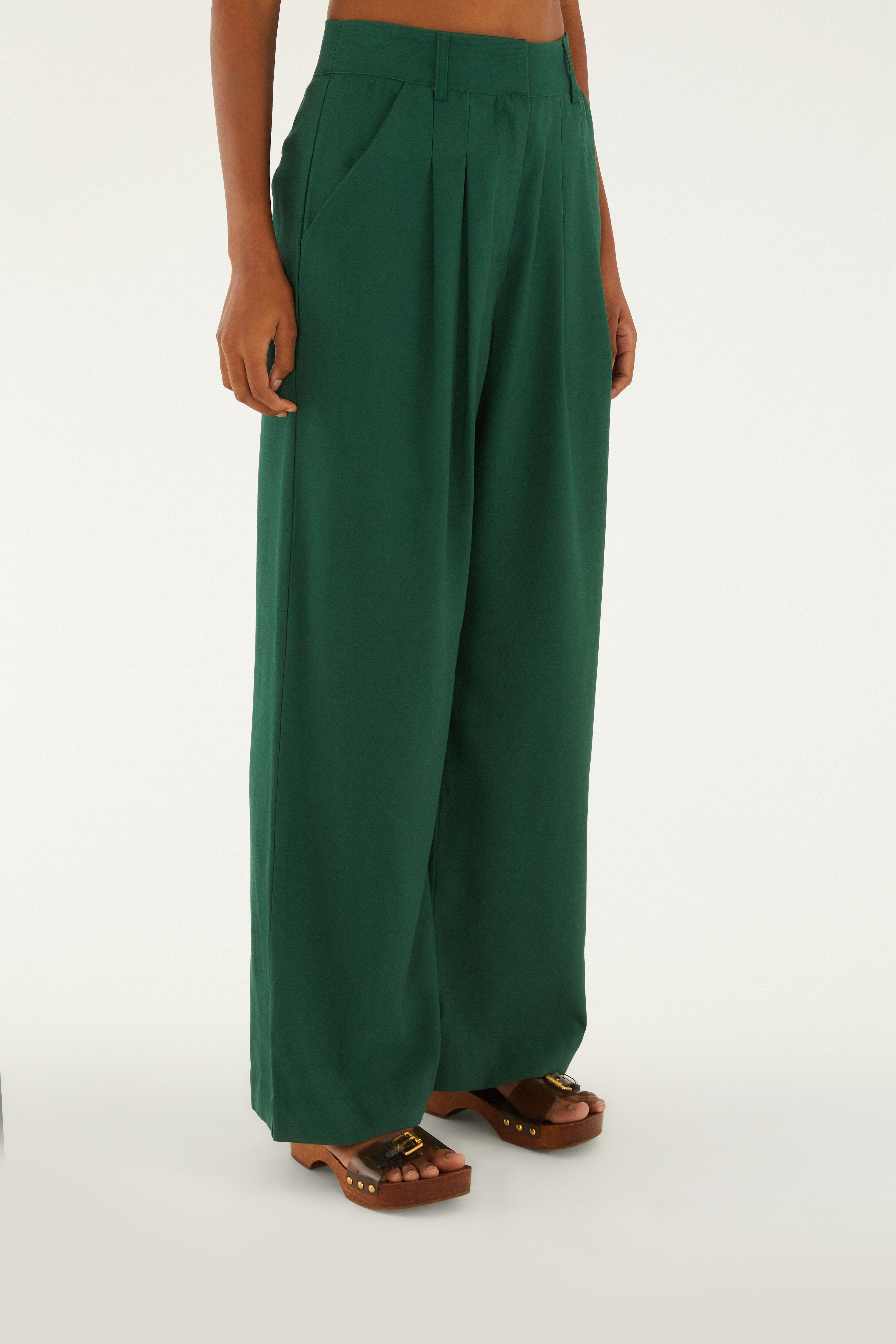 Calça Pregas
