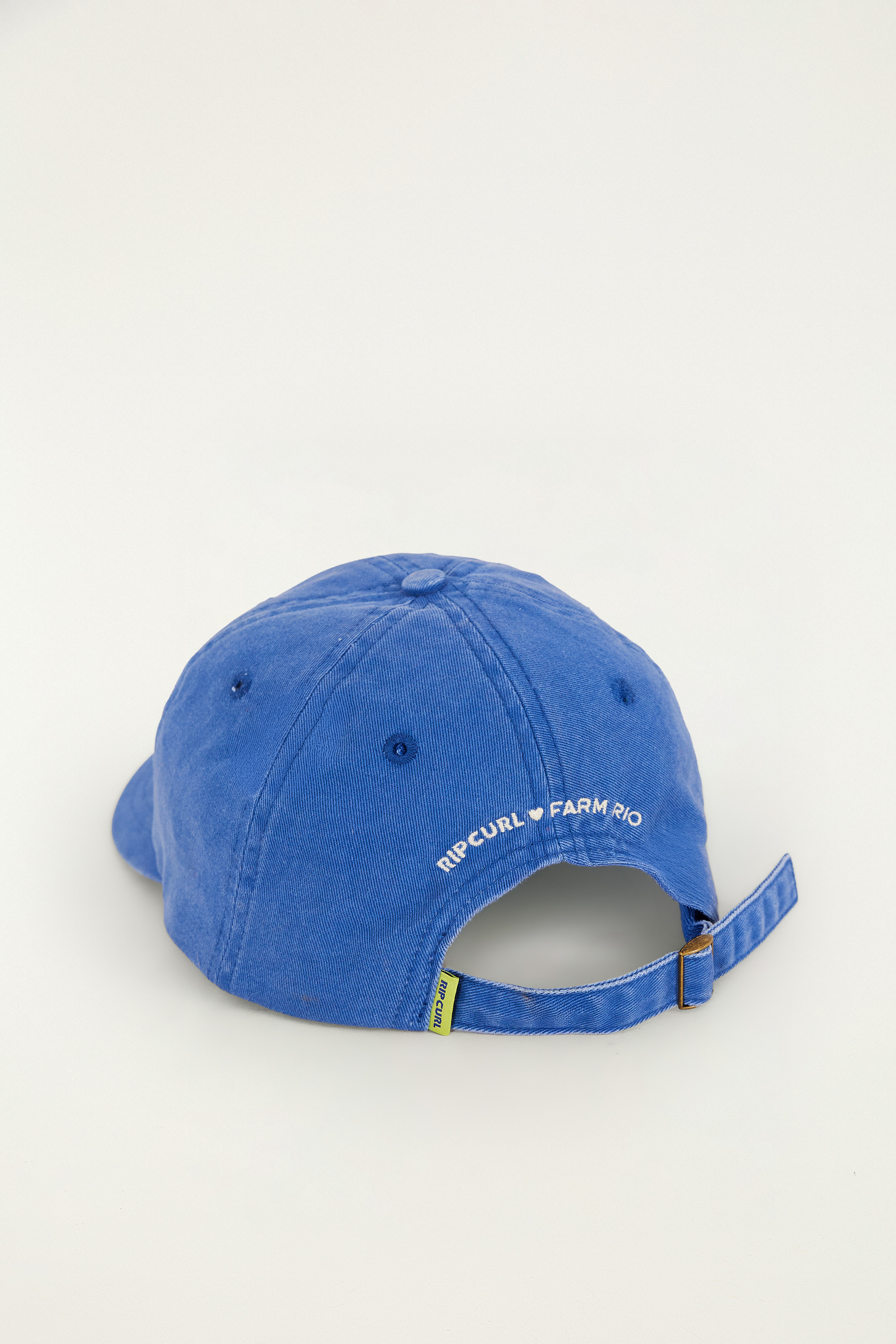 366055_57706_5-BONE-RIP-CURL-X-FARM-RIO