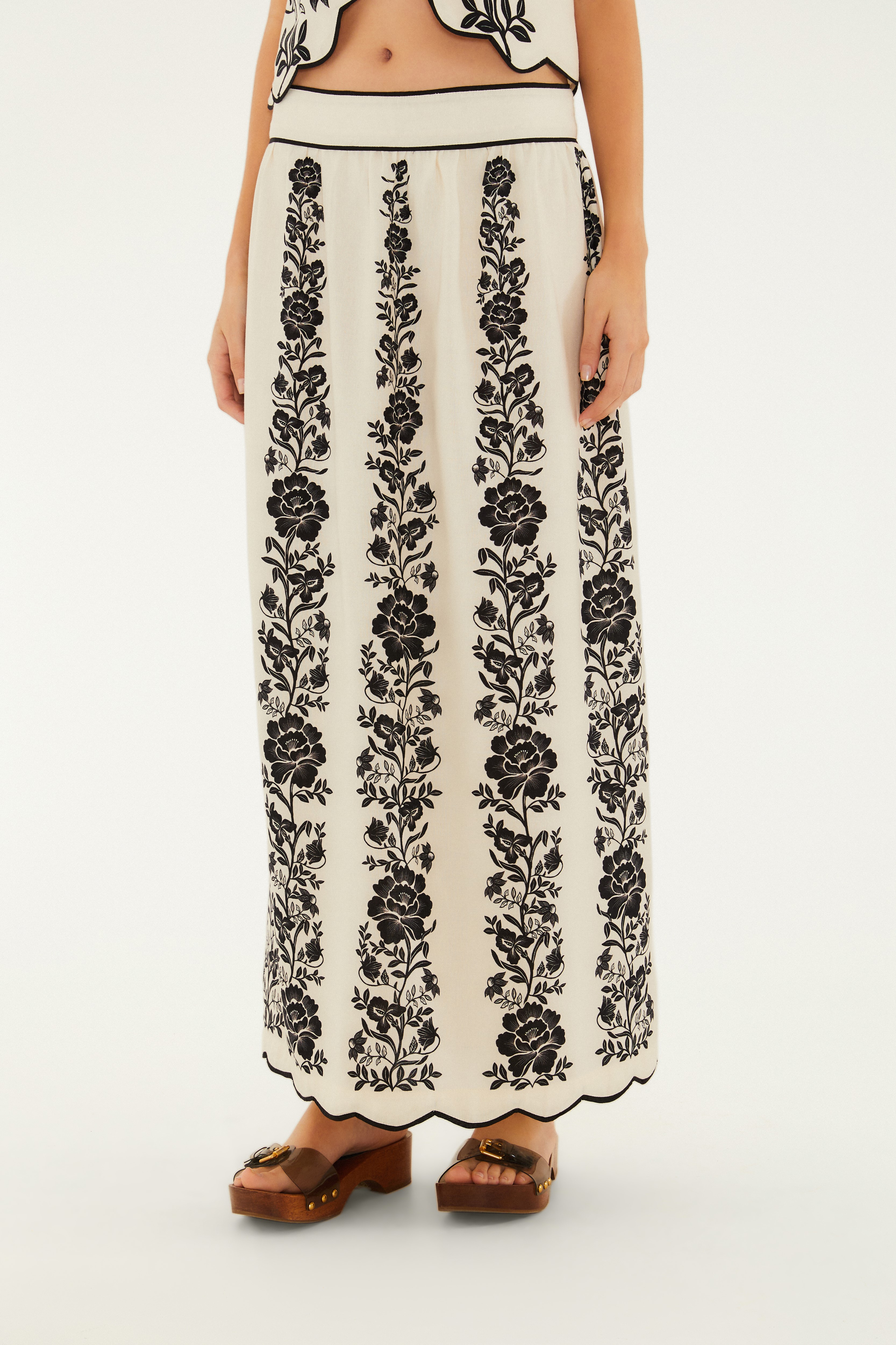 Saia Estampada Floral Delicado