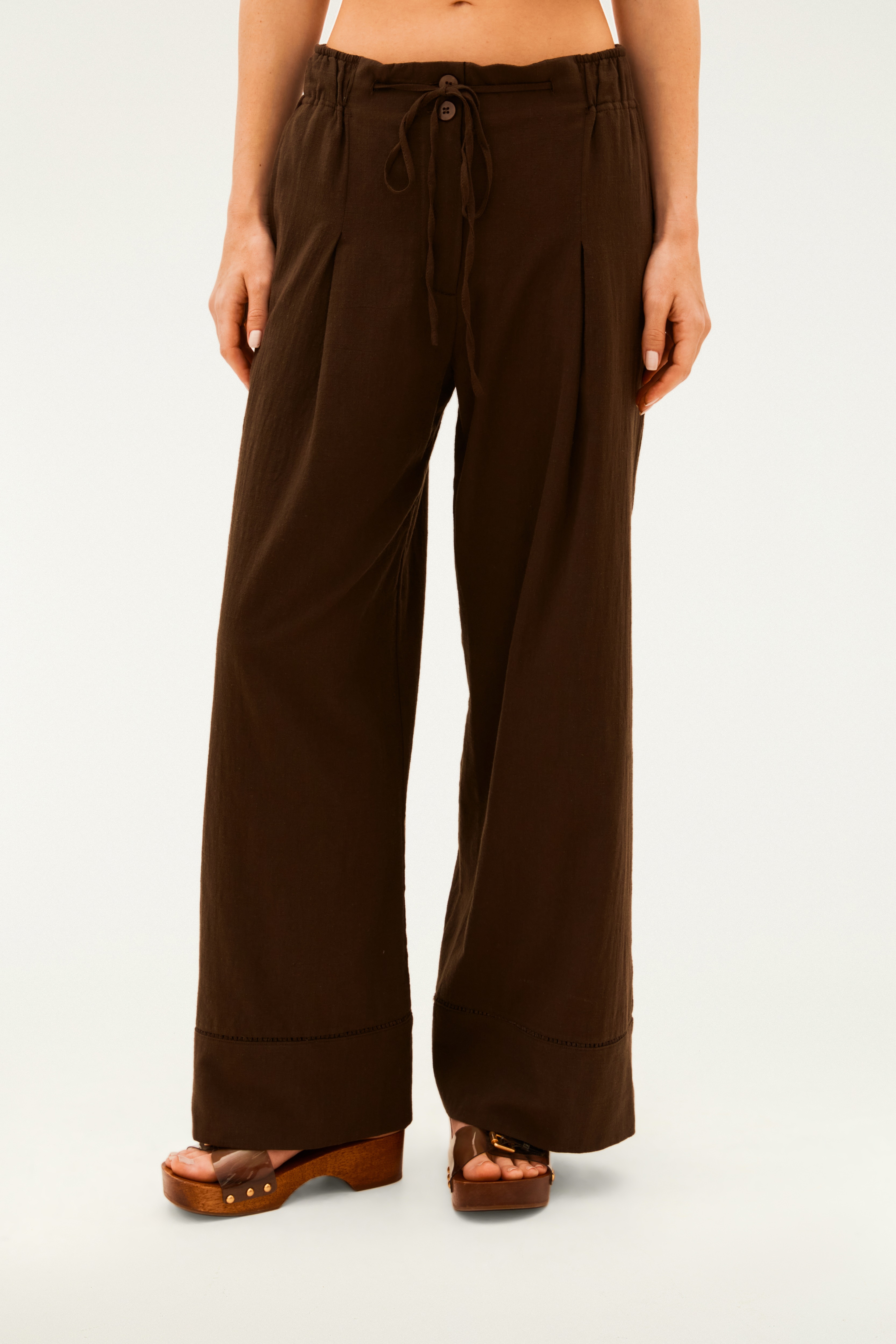 Calça Pregas