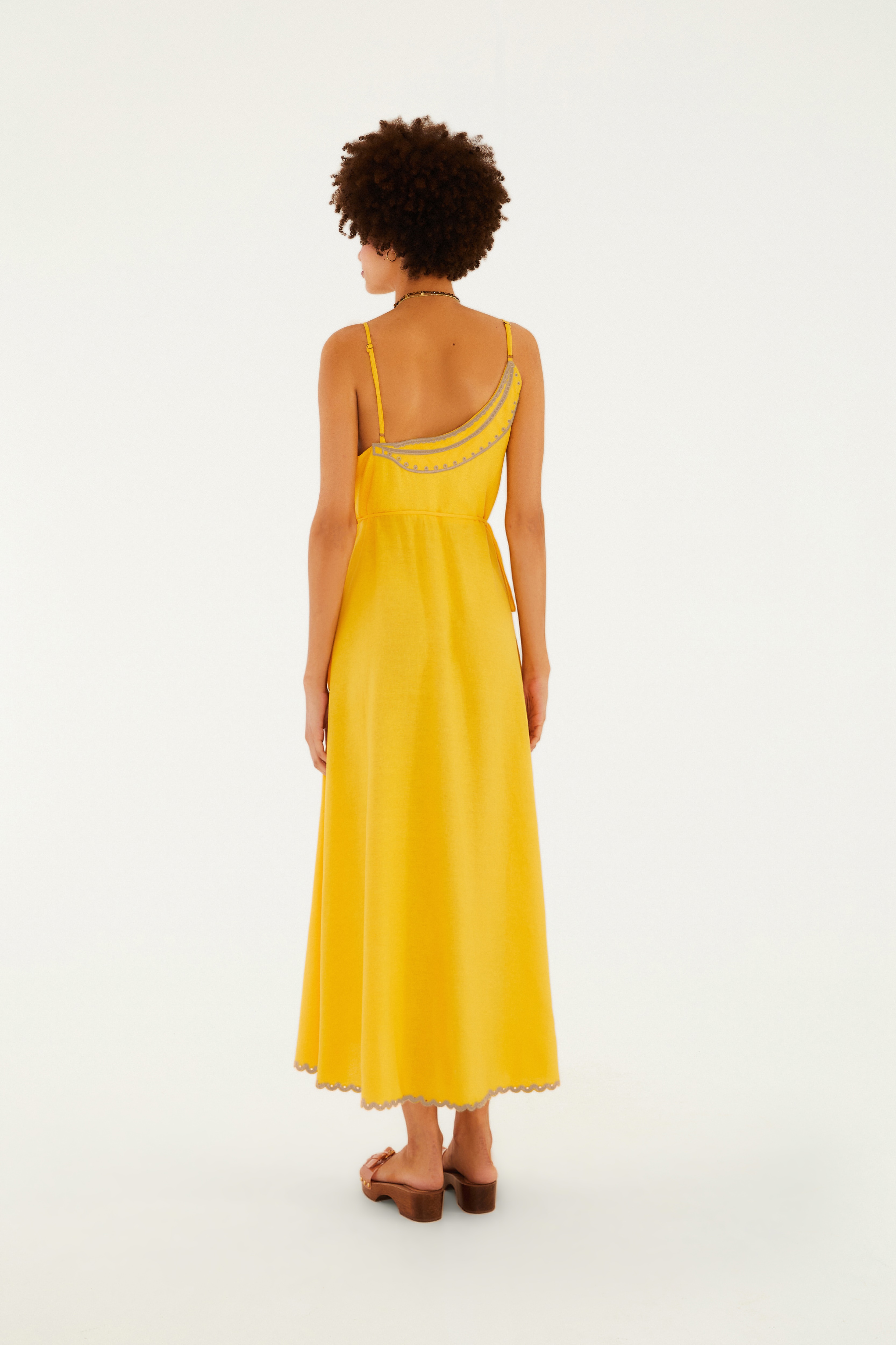 Vestido Richelieu Banana