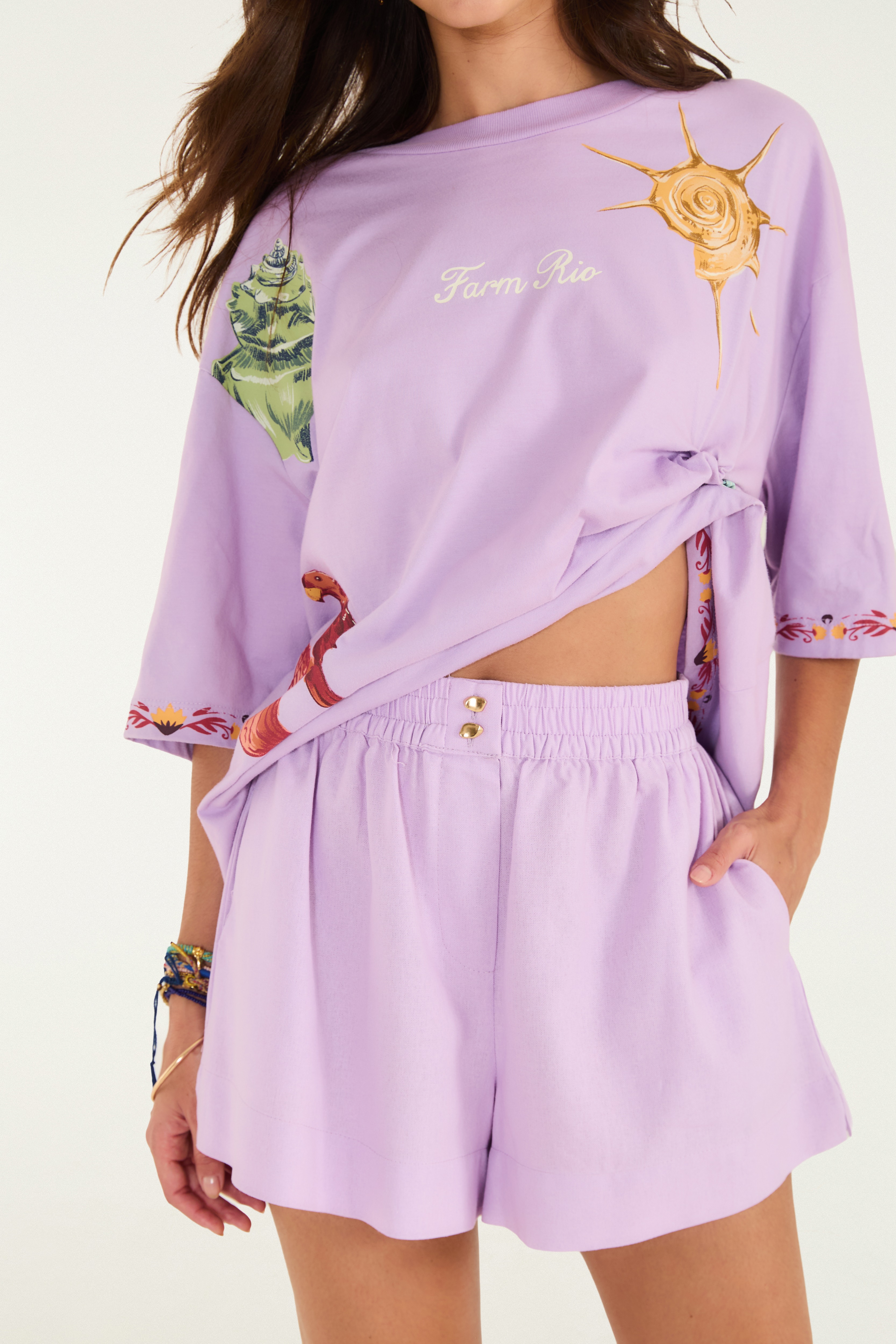 Short Elástico Bolsos